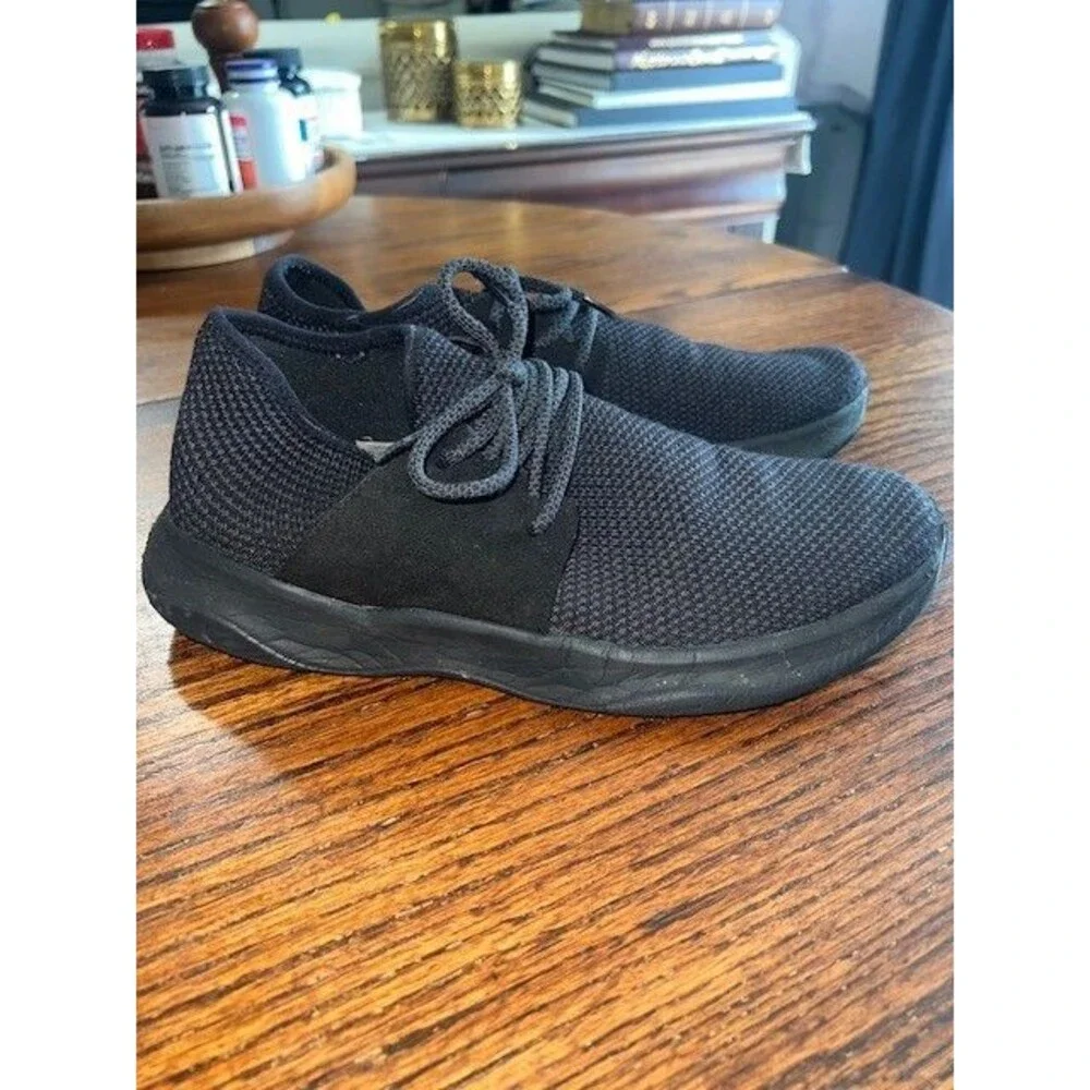 Vessi Everyday Classic Shoes Mens 8 Black Waterproof Comfort Athletic Sneakers